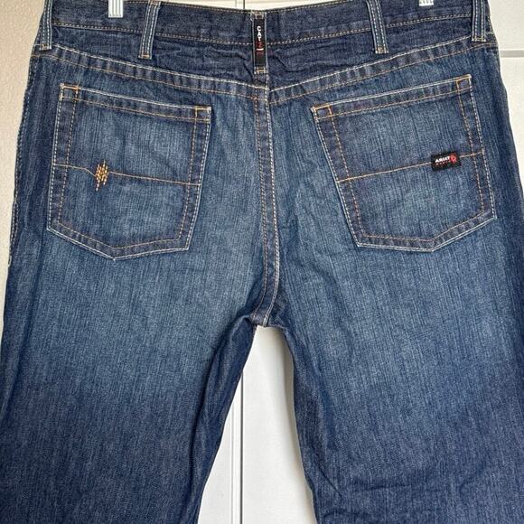 Ariat Jeans Mens 42x30 FR M4 Relaxed Low Rise Boot Cut Dark Wash Denim Work EUC - Picture 9 of 16